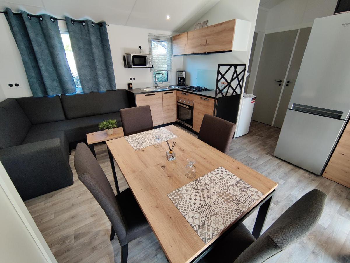 Bungalows En 3Ch 8 Couchages 732 Ou 4Ch En 10 Couchages 828 Ocean Campsite Gastes