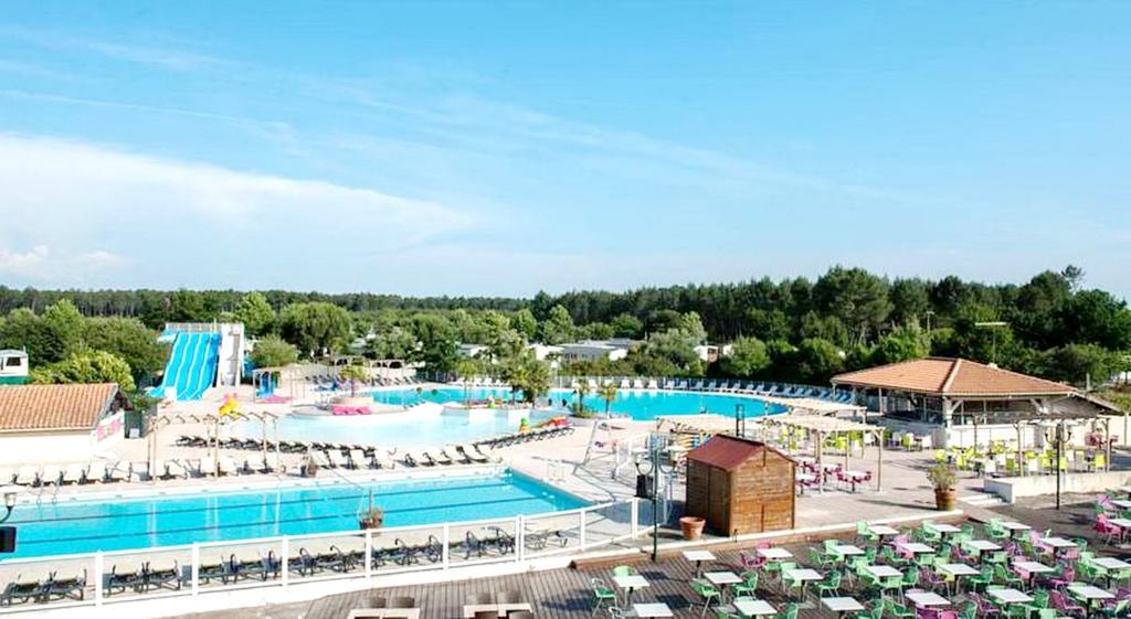 Bungalows En 3Ch 8 Couchages 732 Ou 4Ch En 10 Couchages 828 Ocean